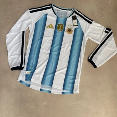 Camiseta Argentina version jugador manga larga
